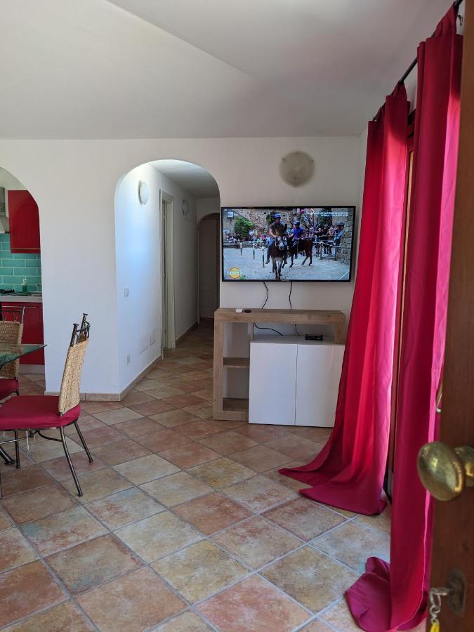 Апарт отель Residenze Il Girasole Гольфо-Аранчи Экстерьер фото